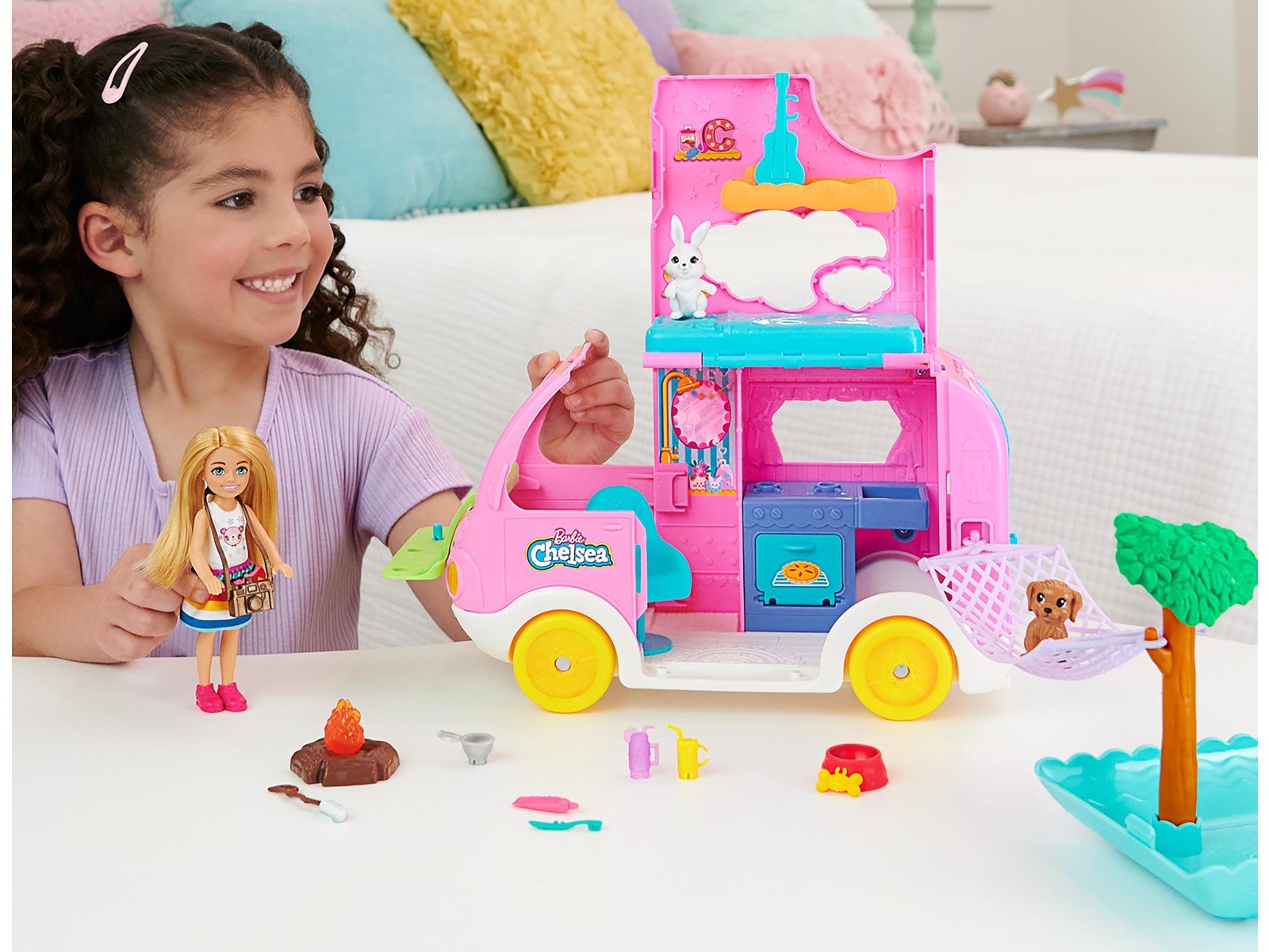 Barbie Chelsea 2-in-1 Camper Spielset Barbie Chelsea 2-in-1 Camper Spielset